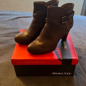 Rialto Ankle Boots